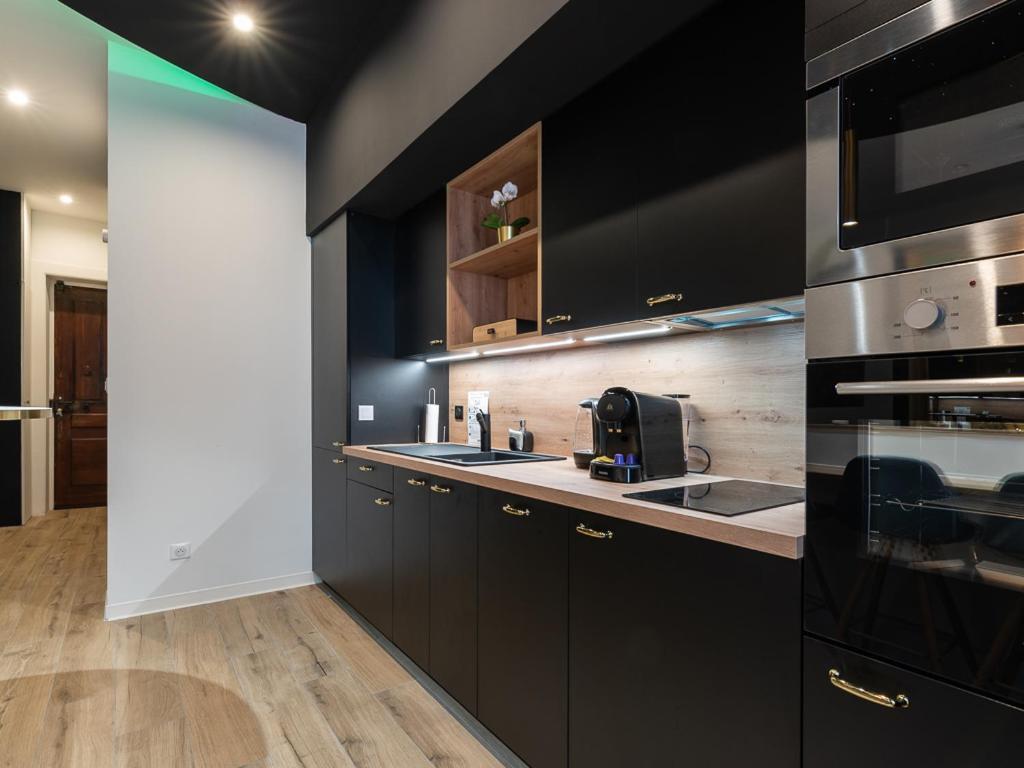Appartement Chic Proche Bellecour Avec Parking Lyon Luaran gambar